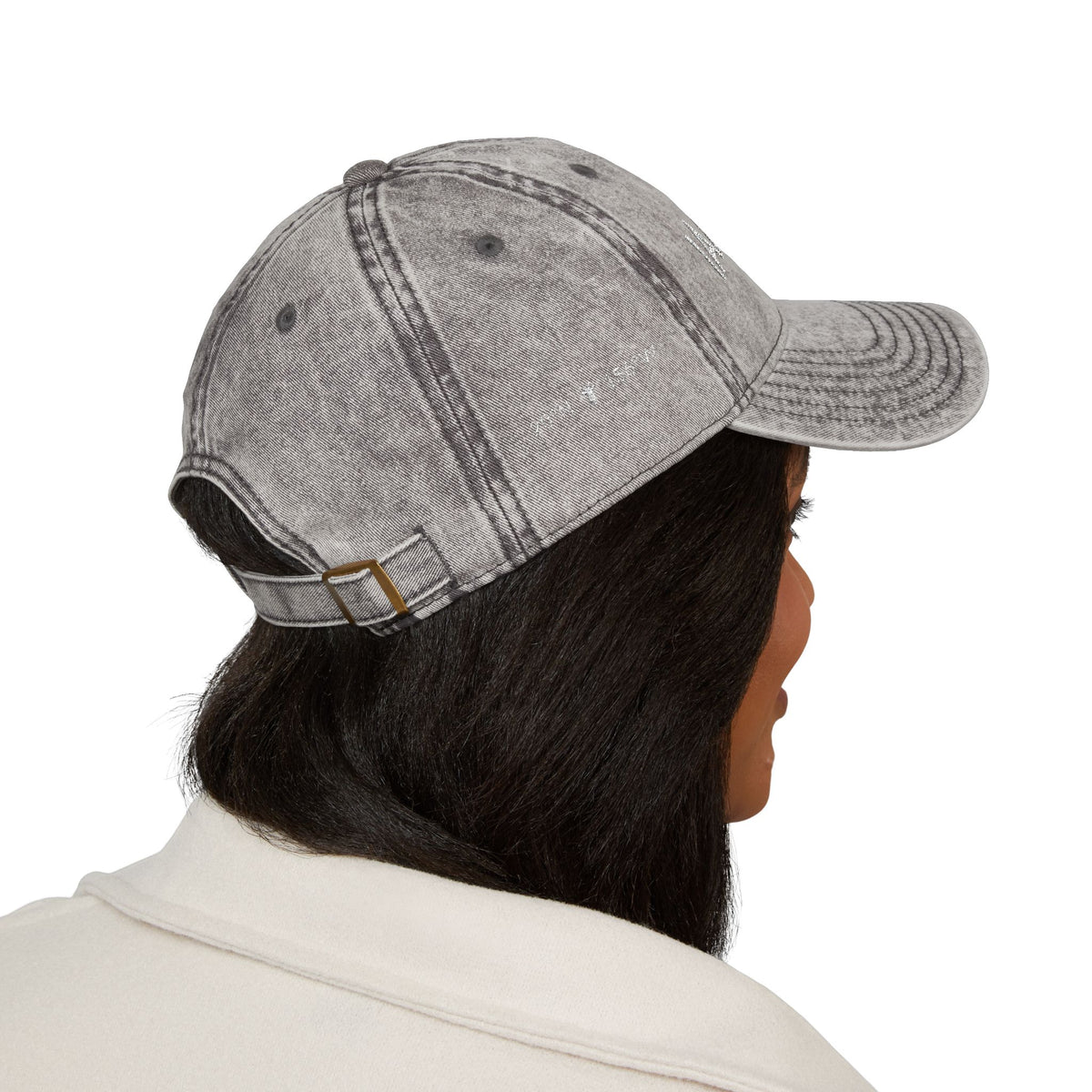 IAMMAUI® Vintage Embroidered Cap